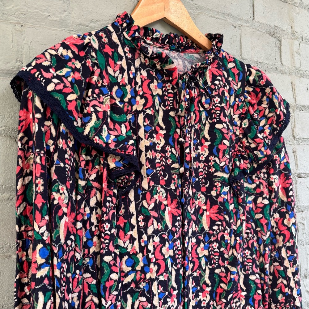 Floral Ruffle Collar Blouse - Picture 6 of 7